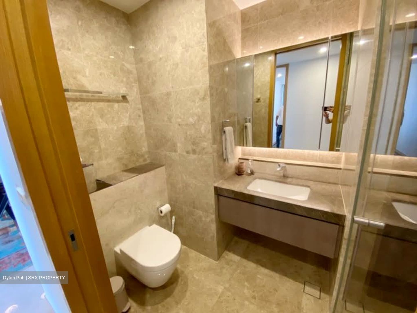 Marina One Residences (D1), Apartment #556128781